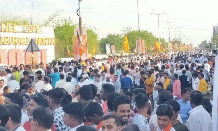 ಮೋದಿ‌ ಆಗಮನಕ್ಕೆ ಕ್ಷಣಗಣನೆ: ಸಾಗರೋಪಾದಿಯಲ್ಲಿ ಜನರ ಆಗಮನ