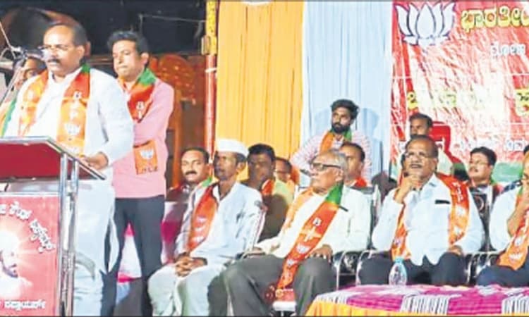 karnataka polls: ಡಬಲ್‌ ಎಂಜಿನ್‌ ಸರ್ಕಾರದಿಂದ ವಿಕಾಸ: ಕಳಕಪ್ಪ ಬಂಡಿ