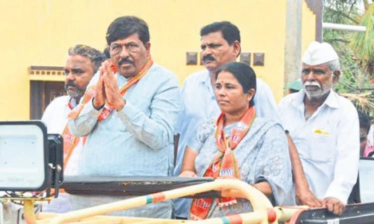 Karnataka Polls: ಸುಳ್ಳು ಗ್ಯಾರೆಂಟಿಗಳಿಗೆ ಕಿವಿಗೊಡಬೇಡಿ: ಮುರುಗೇಶ ನಿರಾಣಿ 