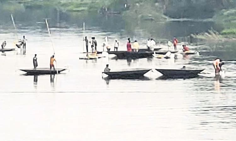 ಶಿಂಷಾನದಿ ಪಾತ್ರದಲ್ಲಿ ಮರಳು ದಂಧೆ