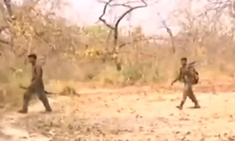 IED ಗೆ 11 ಯೋಧರು ಹುತಾತ್ಮ: ದಾಂತೇವಾಡದಲ್ಲಿ ನಕ್ಸಲರ ಅಟ್ಟಹಾಸ