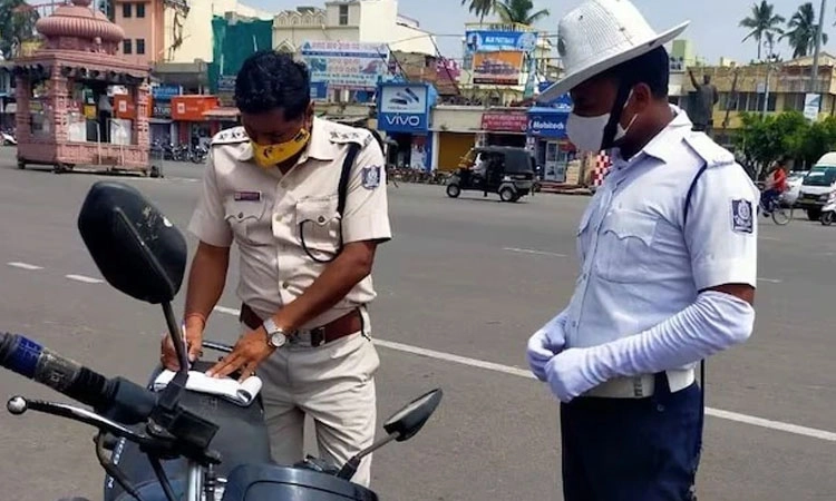 Traffic Rules: ಸಂಚಾರ ನಿಯಮಾವಳಿಗಳು ಕಟ್ಟುನಿಟ್ಟಾಗಿ ಅನುಷ್ಠಾನಗೊಳ್ಳಲಿ