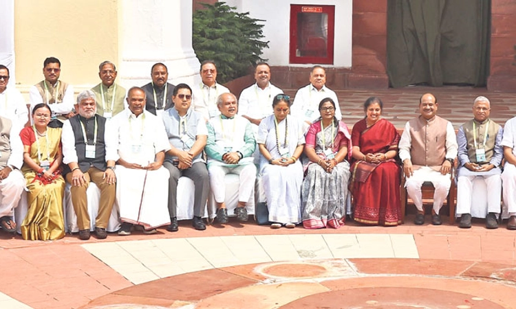 Commonwealth ಕಾರ್ಯಕಾರಿ ಸಭೆಯಲ್ಲಿ ಸ್ಪೀಕರ್‌ ಖಾದರ್‌ ಭಾಗಿ