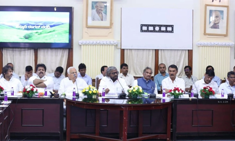 Kasturi Rangan Report: ಬಾಧಿತ ಹಳ್ಳಿಗಳಿಗೆ ಪ್ಯಾಕೇಜ್‌ಗೆ ಕೇಂದ್ರಕ್ಕೆ ಮನವಿ