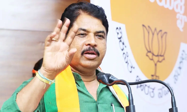 Kalaburagi ಕ್ಯಾಬಿನೆಟ್‌ ಅಂದರೆ ಹೋದ ಸಿದ್ದ, ಬಂದ ಸಿದ್ದ: ಅಶೋಕ್‌