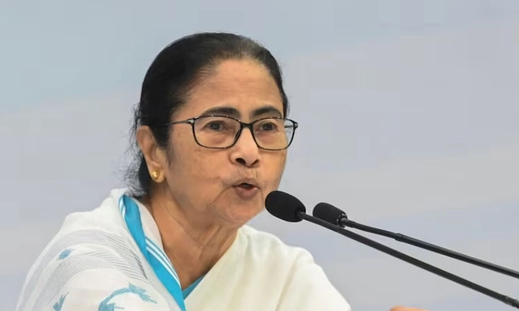 W.Bengal: ನುಡಿದಂತೆ ನಡೆದ ದೀದಿ; ರಾಜ್ಯ ಆರೋಗ್ಯ, ಪೊಲೀಸ್‌ ಇಲಾಖೆಗೆ ಭಾರೀ ಸರ್ಜರಿ
