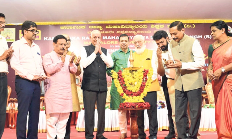 Karkala: ಬಹುಭಾಷೆ, ಬಹುಶಿಸ್ತೀಯ ಶಿಕ್ಷಣ ಅತ್ಯಗತ್ಯ: ಪ್ರೊ.ಅನಿಲ್‌ ಸಹಸ್ರಬುದ್ಧೆ