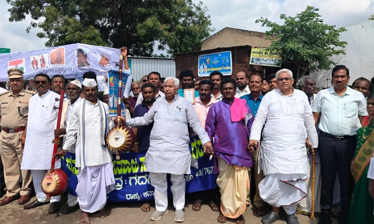ಜನರಿಗೆ ಪ್ರಜಾಪ್ರಭುತ್ವ ಅರಿವು ಮೂಡಿಸಿ, ಬಲ ತುಂಬುವ ಕಾರ್ಯಕ್ರಮ ಪ್ರಜಾಪ್ರಭುತ್ವ ದಿನಾಚರಣೆ