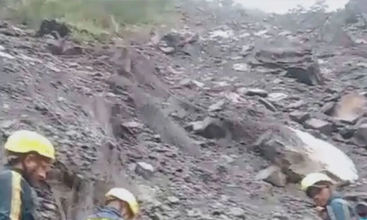 Landslide; ಕೇದಾರನಾಥ ಹೆದ್ದಾರಿಯಲ್ಲಿ ಮತ್ತೆ ಭೂಕುಸಿತ: 3 ಮಹಿಳೆಯರು ಸೇರಿ ಐವರ ದುರ್ಮರಣ