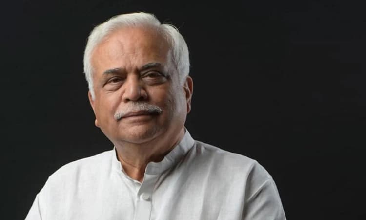 State Politics; ಸರ್ಕಾರ ಇರುವವರೆಗೂ ಸಿದ್ದರಾಮಯ್ಯನವರೇ ಸಿಎಂ…: ದೇಶಪಾಂಡೆ