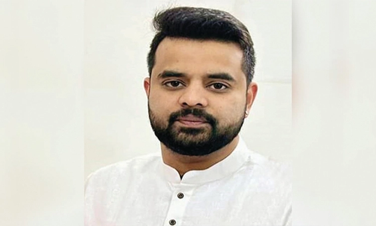 Bengaluru: ಕೈ ಮುಗಿದು ಬೇಡಿದರೂ ಬಿಡದೆ 60ರ ವೃದ್ಧೆ ಮೇಲೆ ಅತ್ಯಾಚಾರ!