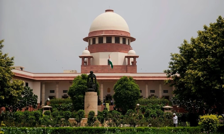 Supreme Court: ಮಗುವನ್ನು ಚರಾಸ್ತಿ ರೀತಿ ಕೋರ್ಟ್‌ ನೋಡಬಾರದು: ಸುಪ್ರೀಂ ಕೋರ್ಟ್‌