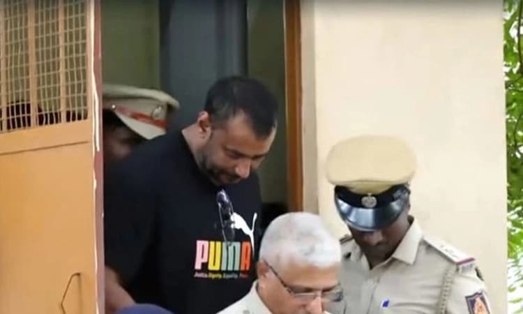 Bellary Jail; ಪತ್ನಿಯೊಂದಿಗೆ 5 ನಿಮಿಷ ಮಾತನಾಡಿದ ದರ್ಶನ್