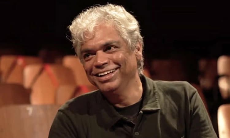 Prakash Belawadi;ಕನ್ನಡ ಚಿತ್ರರಂಗಕ್ಕಿಂತಲೂ ರಂಗಭೂಮಿ ಚೆನ್ನಾಗಿದೆ: ಪ್ರಕಾಶ್‌ ಬೆಳವಾಡಿ