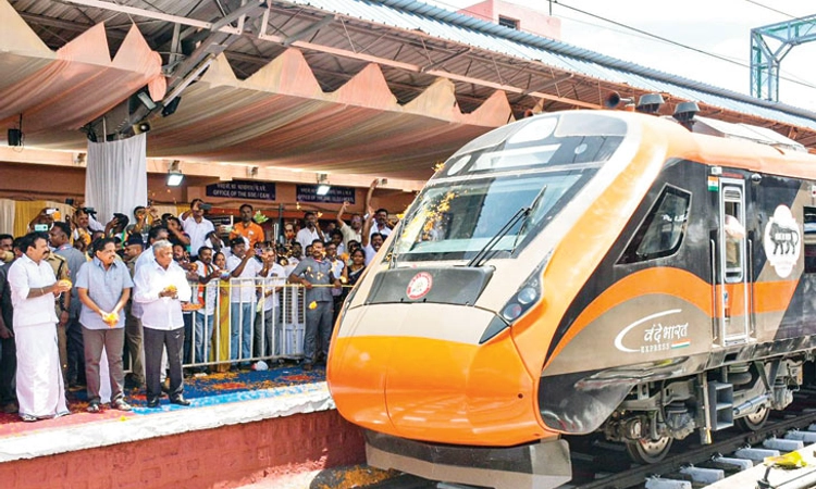 Karnataka; ರೈಲ್ವೇ ಬಜೆಟ್‌ನಲ್ಲಿ 7,000 ಕೋಟಿ ರೂ.: ಮೋದಿ