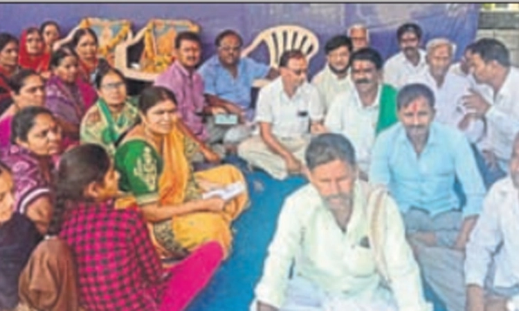 ಅಭಿವೃದ್ಧಿ ಕಾರ್ಯ ಸ್ಥಗಿತಕ್ಕೆ ಜನಾಕ್ರೋಶ