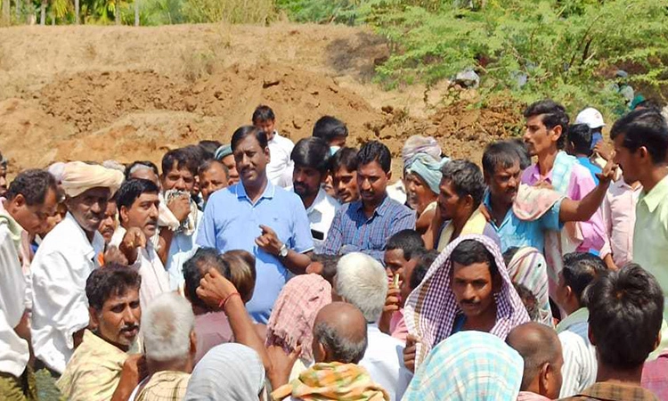 ಗುಳೆ ತಡೆಗೆ ಉದ್ಯೋಗ ಖಾತ್ರಿ