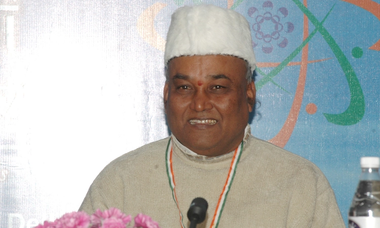ಕೋರ್ಟ್ ನಲ್ಲಿ ಅರ್ಜಿ ಸಲ್ಲಿಸೋದು ತಪ್ಪಾ : 6 ಸಚಿವರ ಪರ ಕಟ್ಟಾ ಸುಬ್ರಮಣ್ಯ ಬ್ಯಾಟಿಂಗ್
