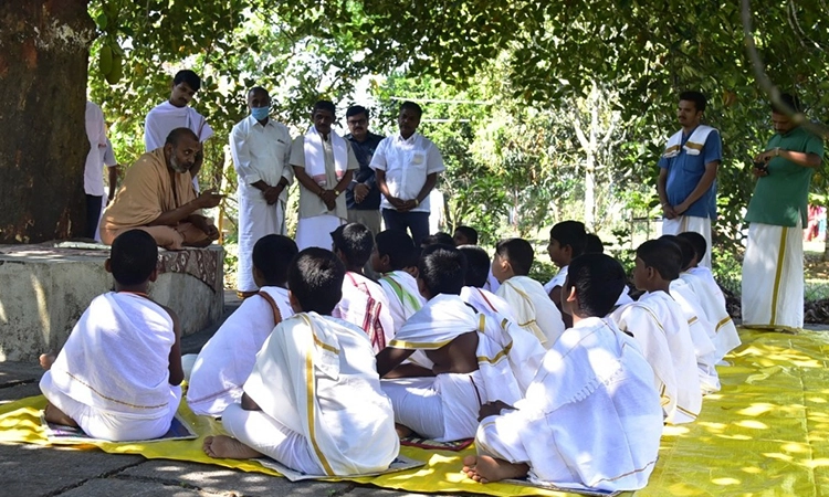 ಗುರುಕುಲ ಶಿಕ್ಷಣದಿಂದ ಸಂಸ್ಕಾರ