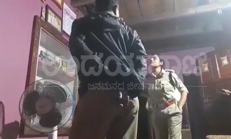ಕಡಬ: ಮರ ಲೂಟಿ ಪ್ರಕರಣದ ದೂರು ನೀಡಿದ ವ್ಯಕ್ತಿಯ ಮನೆಗೆ ನುಗ್ಗಿ ದಾಂಧಲೆ ನಡೆಸಿದ ಅಧಿಕಾರಿಗಳು