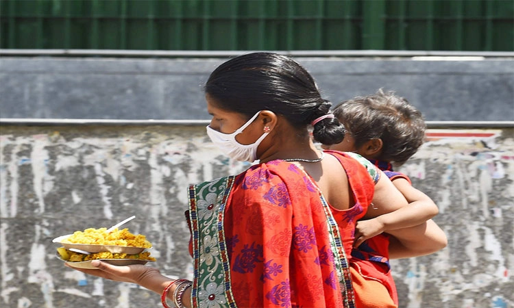 ಕೋವಿಡ್ ಲಾಕ್ ಡೌನ್ ಆಘಾತದಿಂದ ಇನ್ನೂ ಚೇತರಿಕೆಯಾಗಿಲ್ಲ ಹೌಸ್ ಹೋಲ್ಡ್ ಇನ್ ಕಮ್ ..!  