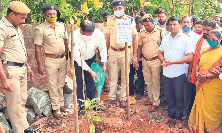 ಶಿಶಿಲದಲ್ಲಿ ಕಾಲೇಜು ಸೌಲಭ್ಯ ಕಲ್ಪಿಸಲು ಸೂಚನೆ