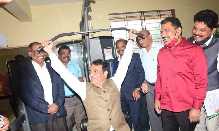 6 ತಿಂಗಳಲ್ಲಿ ಪದವಿ ತರಗತಿ ಫ‌ುಲ್‌ ಸ್ಮಾರ್ಟ್‌