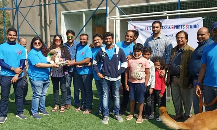 ಶ್ವಾನಗಳೊಂದಿಗೆ ಪ್ರೇಮಿಗಳ ದಿನಾಚರಣೆ