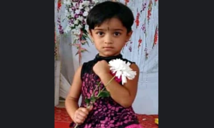 ನೀರಿನ ತೊಟ್ಟಿಯಲ್ಲಿ ಮುಳುಗಿ ಮಗು ಸಾವು