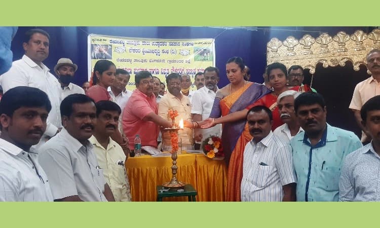 ಹೈನುಗಾರಿಕೆ ರೈತರ ಬದುಕಿಗೆ ಸಂಜೀವಿನಿ: ಶಾಸಕ