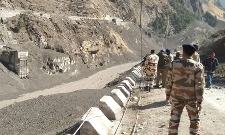 ಉತ್ತರಾಖಂಡದಲ್ಲಿ ಹಿಮಸ್ಪೋಟ: 10 ಮೃತದೇಹ ಪತ್ತೆ, 150 ಮಂದಿ ಕಣ್ಮರೆ, 16 ಜನರ ರಕ್ಷಣೆ