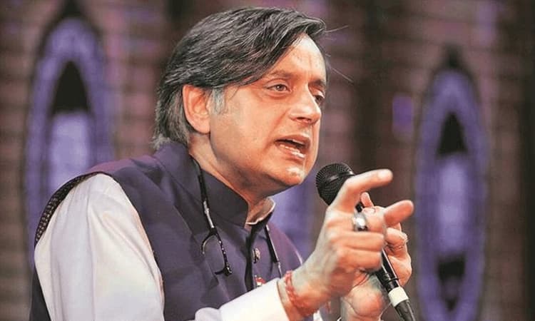 ಕಾಂಗ್ರೇಸ್ ಸಂಸದ ಶಶಿ ತರೂರ್ ಸೇರಿ ಆರು ಪತ್ರಕರ್ತರ ವಿರುದ್ಧ ದೇಶದ್ರೋಹ ಪ್ರಕರಣ ದಾಖಲು..!