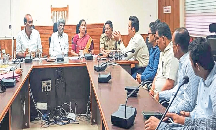 Udupi: ಜಿಲ್ಲೆಗೆ ಆಗಮಿಸುವ ಪ್ರವಾಸಿಗರಿಗೆ ಪೂರಕ ವಾತಾವರಣ ಕಲ್ಪಿಸಿ: ಸಂಸದ ಕೋಟ