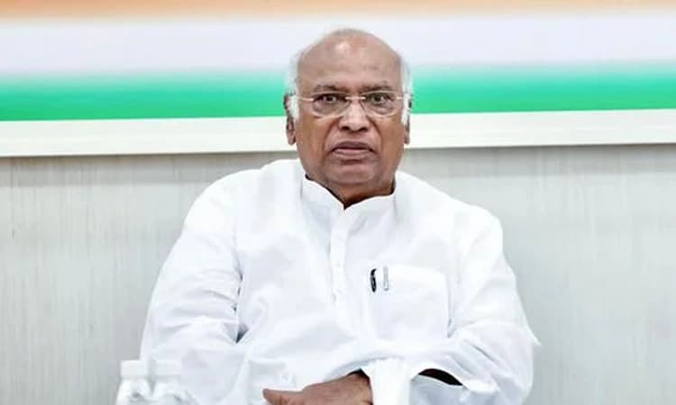 PM Modi: ಜನರ ಸಮಸ್ಯೆ ವಿಷಯ ಮಾತಾಡಲಿ: ಮಲ್ಲಿಕಾರ್ಜುನ ಖರ್ಗೆ