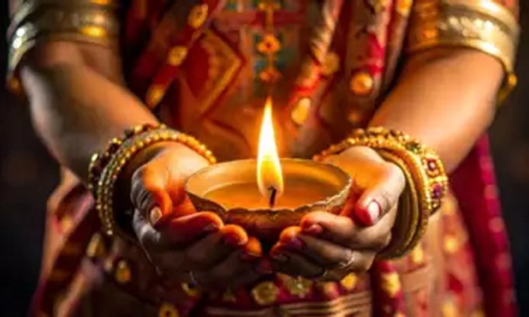 Deepavali Festival: ಬೆಳಕು ಕತ್ತಲೆಯ ವೈರಿ…ದೀಪ ಹಚ್ಚುವ ಮಹತ್ವ ಅರಿಯೋಣ
