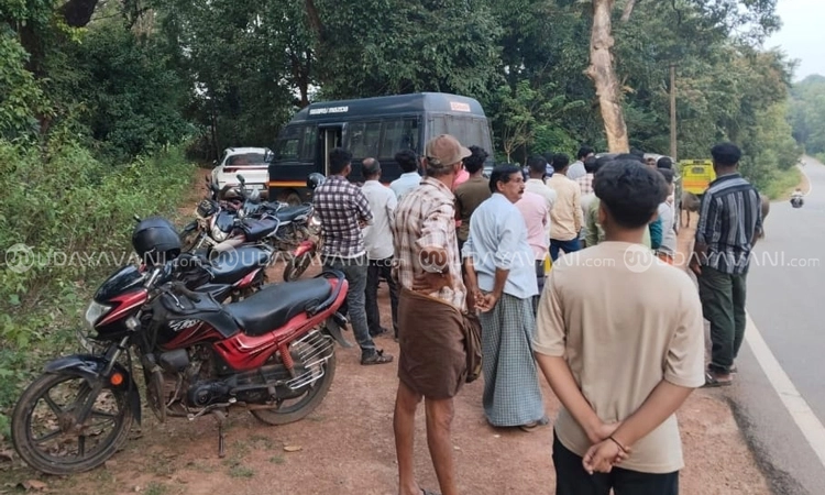 Hosanagara: ಹಾಡುಹಗಲೇ ಮನೆಯ ಬೀಗ ಮುರಿದು ಲಕ್ಷಾಂತರ ಮೌಲ್ಯದ ಚಿನ್ನಾಭರಣ ಕಳವು