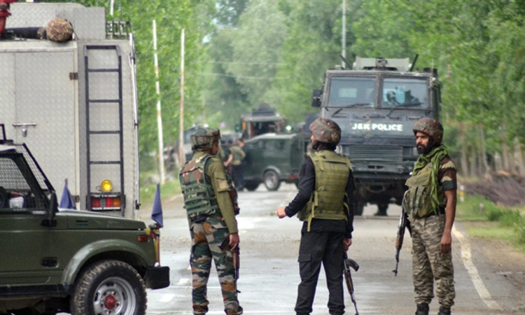 Jammu and Kashmir: ಮೂವರು ಉಗ್ರರನ್ನು ಹತ್ಯೆಗೈದ ಭದ್ರತಾ ಪಡೆ