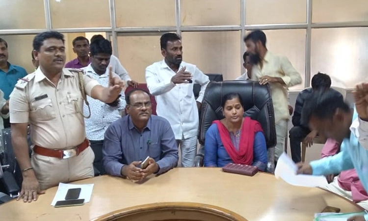 ಕಟ್ಟಡ ನಿರ್ಮಾಣಕ್ಕೆ ಅನುಮತಿ ಕಡ್ಡಾಯ : ಪುರಸಭೆ ಮುಖ್ಯಾಧಿಕಾರಿ ಕಟ್ಟಪ್ಪಣೆ