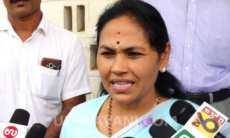 ಡಿ ಕೆ ಶಿವಕುಮಾರ್ ಗೆ ಜನ ಬೆಂಬಲವಿಲ್ಲ,ಕಾರ್ಯಕರ್ತರ ಬೆಂಬಲವೂ ಇಲ್ಲ: ಶೋಭಾ ಕರಂದ್ಲಾಜೆ