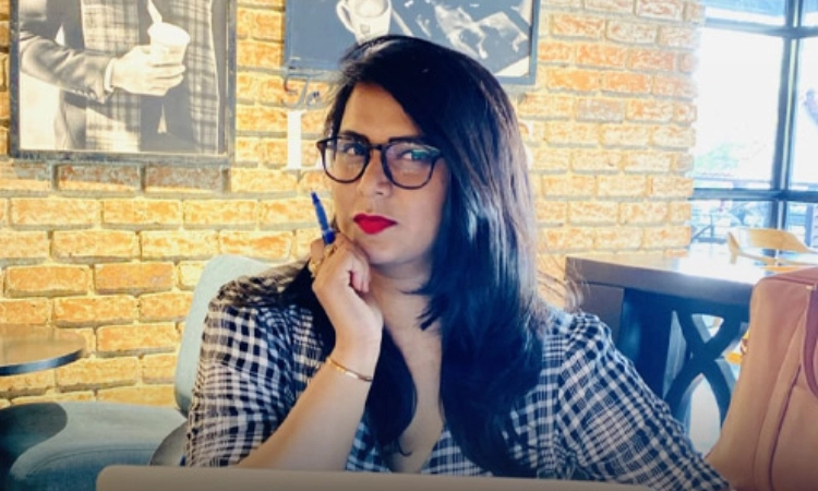 ಸ್ಯಾಂಡಲ್‌ವುಡ್‌ಗೆ ಮತ್ತೂರ್ವ ನಿರ್ದೇಶಕಿ 