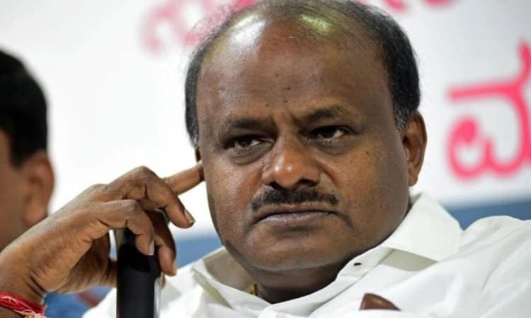 ರಾಷ್ಟ್ರೀಯ ಪಕ್ಷಗಳು JDS ಮುಖಂಡರ ಕಾಲು ಹಿಡಿಯುವುದು ಬಿಟ್ಟು ಮರ್ಯಾದೆ ಉಳಿಸಿಕೊಳ್ಳಲಿ: HDK