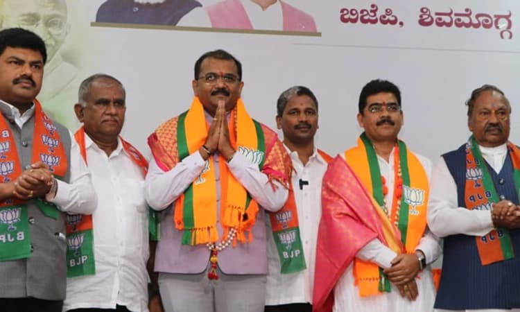 ಶಿವಮೊಗ್ಗದಲ್ಲಿ ಆಪರೇಶನ್ ಕಮಲ: ಸಾಗರ-ಶಿವಮೊಗ್ಗದ ಪ್ರಮುಖರು ಪಕ್ಷ ಸೇರ್ಪಡೆ