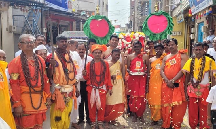 ಬನಹಟ್ಟಿ: ಸಂಭ್ರಮದ ವಿಶ್ವಕರ್ಮರ ಮಹೋತ್ಸವ