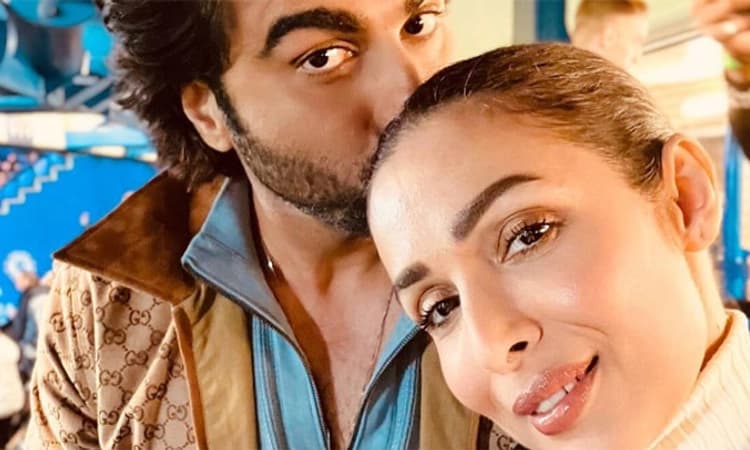 ಮೊದಲ ಮಗುವಿನ ನಿರೀಕ್ಷೆಯಲ್ಲಿ ವರದಿ: ಮಲೈಕಾ- ಅರ್ಜುನ್ ಕಪೂರ್ ಕಿಡಿ