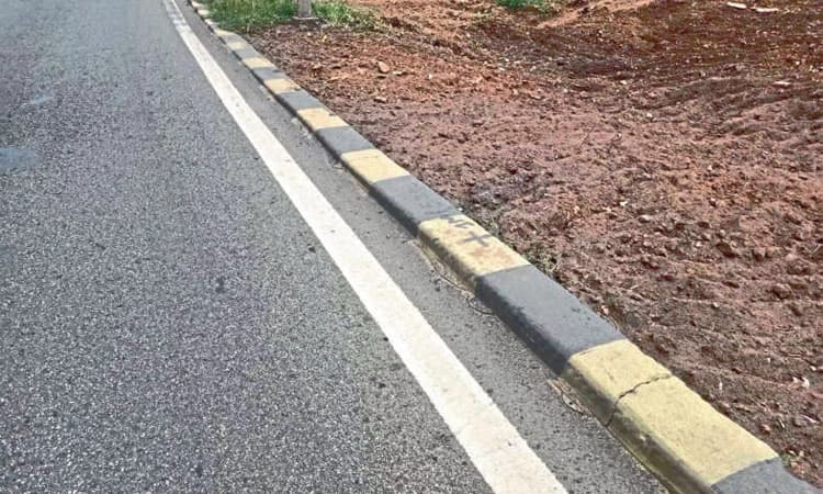 ತಗ್ಗಿದ ಡಿವೈಡರ್‌ ಎತ್ತರ: ಅಪಘಾತ ಹೆಚ್ಚಳ