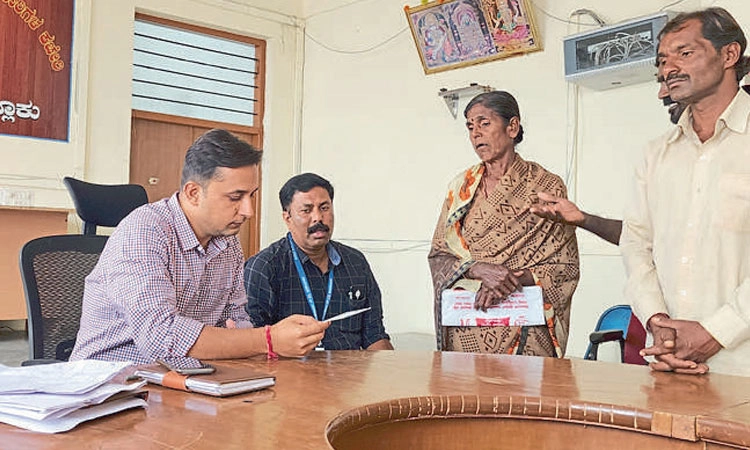 ಅಕ್ರಮ ಮತದಾನ ತಡೆಗೆ ಆಧಾರ್‌ ಲಿಂಕ್‌