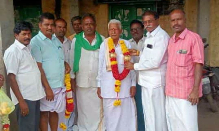 ಸಿರಿಗೇರಿ ಸಹಕಾರ ಸಂಘಕ್ಕೆ ಅಧ್ಯಕ್ಷರಾಗಿ ಉಮಾಪತಿ, ಉಪಾಧ್ಯಕ್ಷರಾಗಿ ದಾನಪ್ಪ ಅವಿರೋಧ ಆಯ್ಕೆ