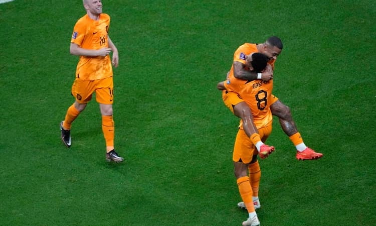 ಫಿಫಾ ವಿಶ್ವಕಪ್‌: ಪ್ರಿ-ಕ್ವಾರ್ಟರ್‌ ಫೈನಲ್‌ಗೆ ನೆದರ್ಲೆಂಡ್ಸ್‌ , ಸೆನೆಗಲ್‌