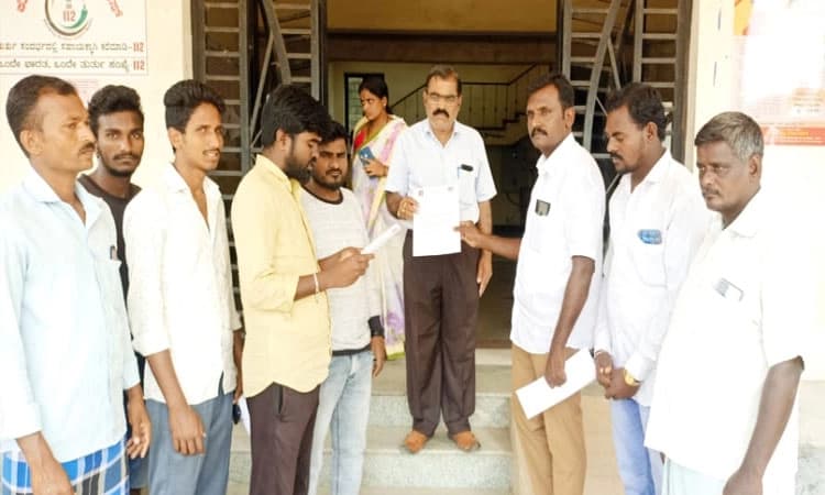 ವ್ಯಾಪಾರದ ಹೆಸರಿನಲ್ಲಿ ಕಿಷ್ಕಿಂಧಾ ಅಂಜನಾದ್ರಿಯಲ್ಲಿ ಕೋಮುದ್ವೇಷ ಬಿತ್ತುತ್ತಿರುವ ಸಂಘಟನೆಗಳ ವಿರುದ್ದ ಕ್ರಮಕ್ಕೆ ಆಗ್ರಹ