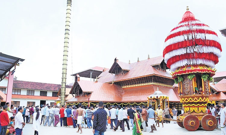 ಪೊಳಲಿ ಕ್ಷೇತ್ರದಲ್ಲಿ ಷಷ್ಠಿ ರಥೋತ್ಸವ